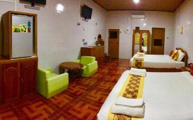 Nan Htike Yadanar Hotel
