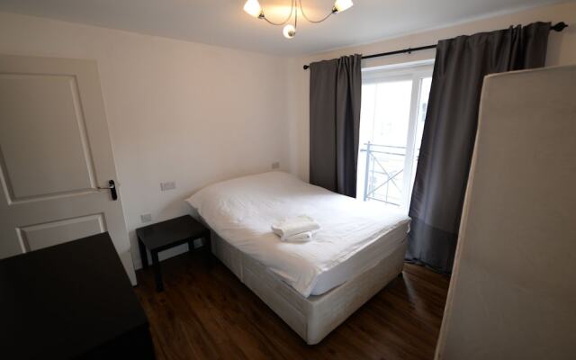 Elegant Apartment in Coventry near Museum