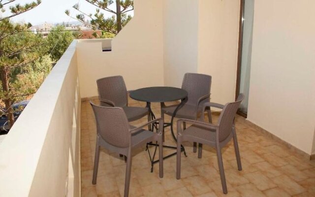 Sunny Suites Apartments