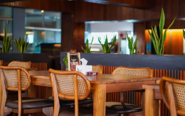 Sapadia Hotel Siantar