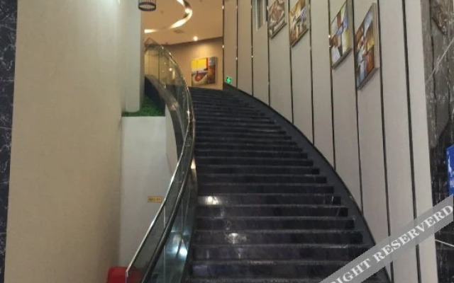 Tianlun Business Hotel