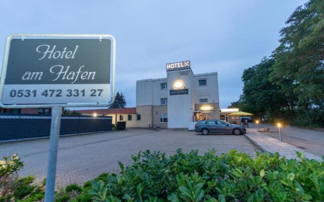 Hotel am Hafen