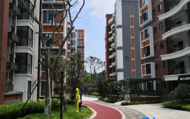 Zhongxin Chuanshihu Serviced Apartment