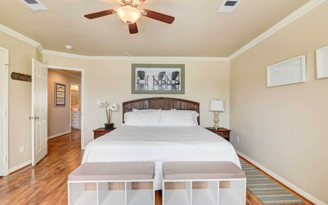 Stilted Galveston Vacation Home w/ Canal Views!