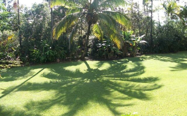 Hale Moana Bed & Breakfast