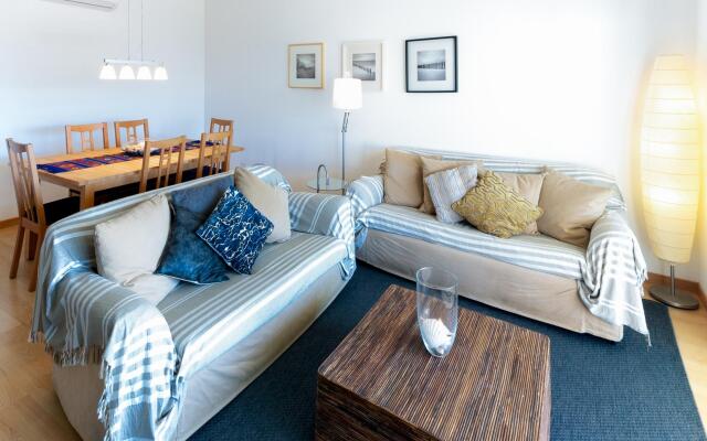 B19 - Marina Club Apartment
