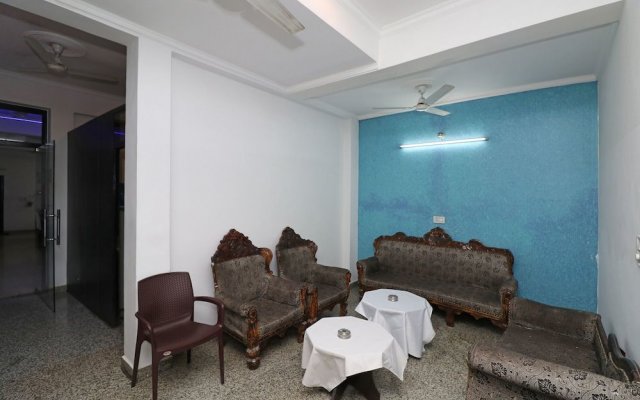 OYO 22711 Rajni Guest House