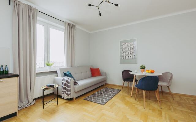 ShortStayPoland Wiejska B42