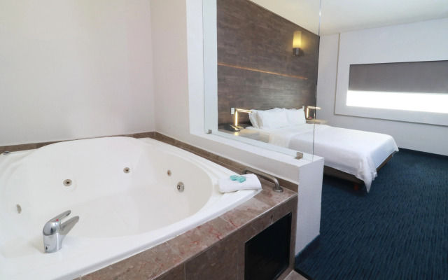 Holiday Inn San Luis Potosi Quijote by IHG