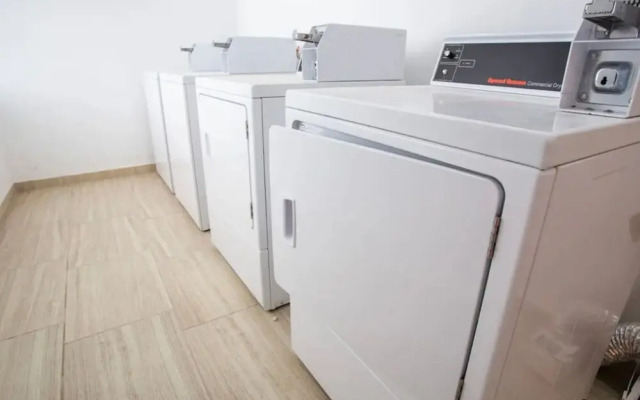 Apartamento cerca a la Playa Brucerias