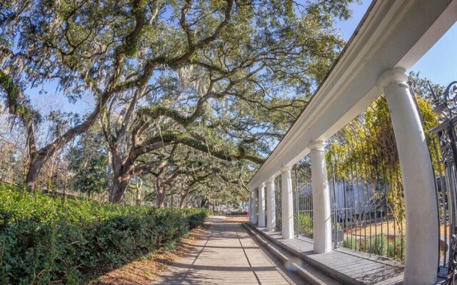 Southern Belle Parlor