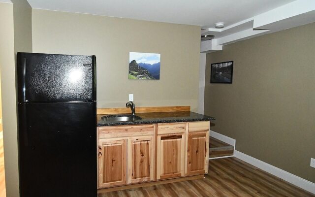 Creekview Cabin - A Perfect Escape