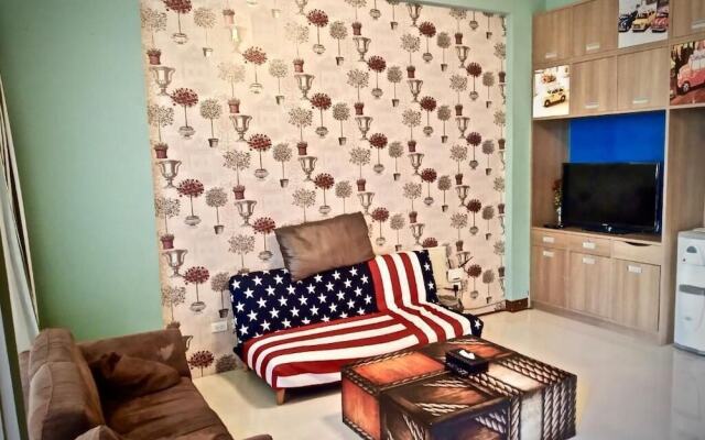Fuga Royal Hall Homestay