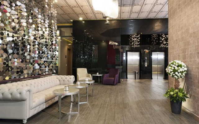 100 Luxury Suites by Preferred