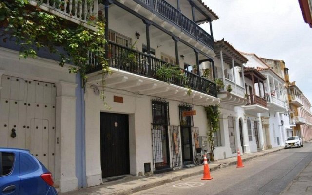 1CM-1 Apartamento en Cartagena en la Ciudad Antigua con Aire Acondicionado y WiFi