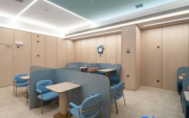 Hanting Hotel (Xuzhou China University of Mining and Technology, Qiligou Metro Station)