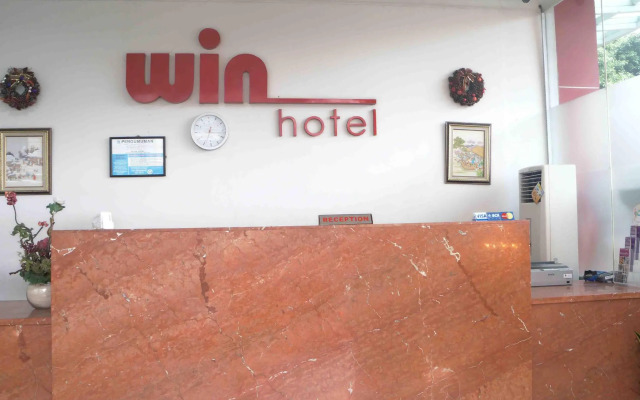 Win Hotel Blok M
