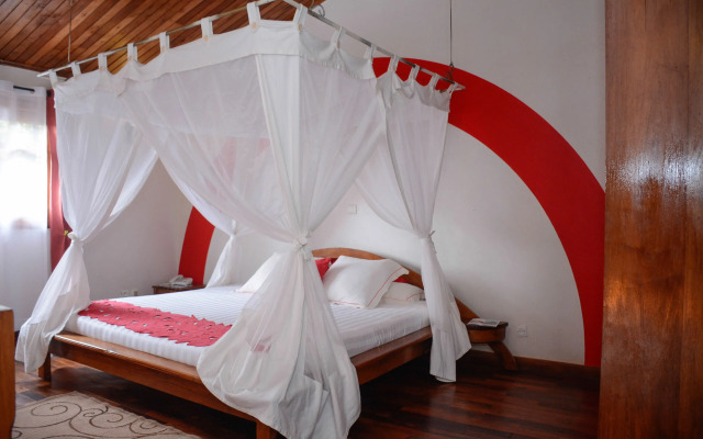 Andasibe Cyperus Hotel