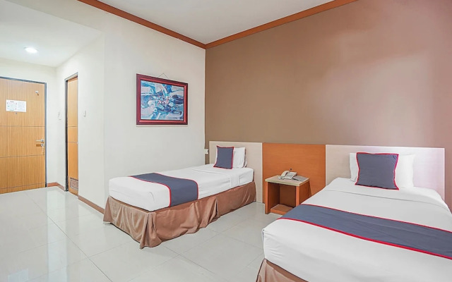 Collection O 90724 Hotel Sinar Sidoarjo