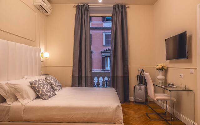 Vatican Palace Suites