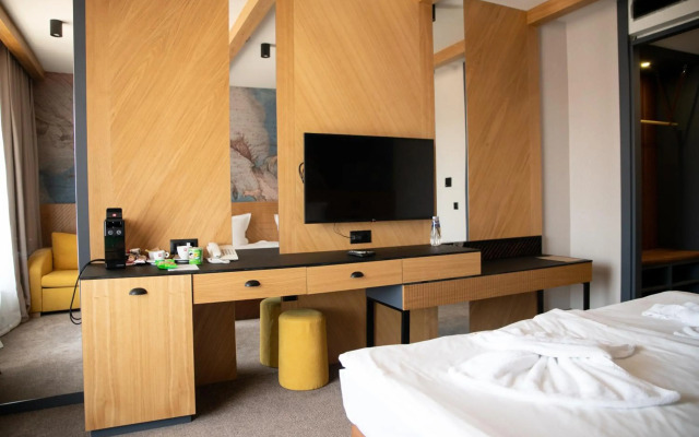 Saint Thomas Holiday Village