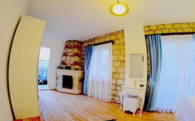 Masli̇na Otel
