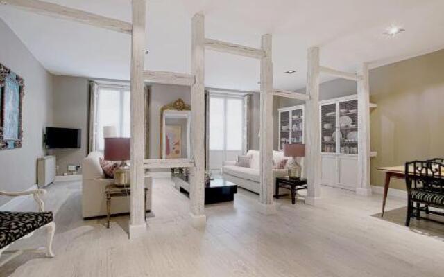 Genteel Home Huertas