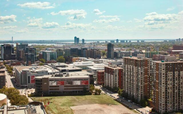Montreal Marriott Chateau Champlain