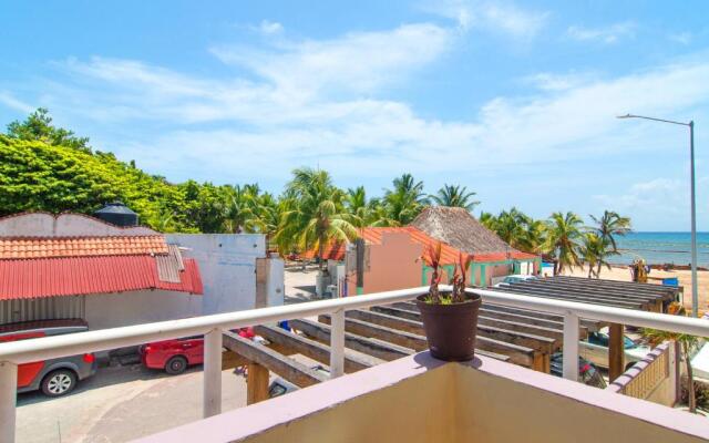 Beachfront 2BR Condo in Playa I Steps to 5th Ave!