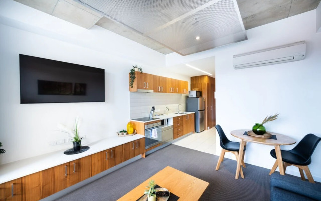 Accommodate Canberra - Mode