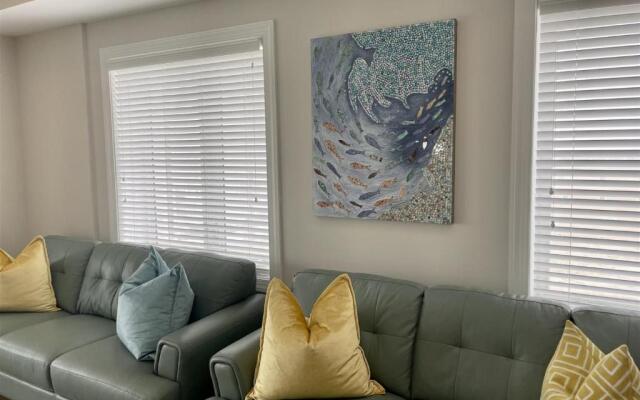 Wc408 East Farragut Road, Unit 302