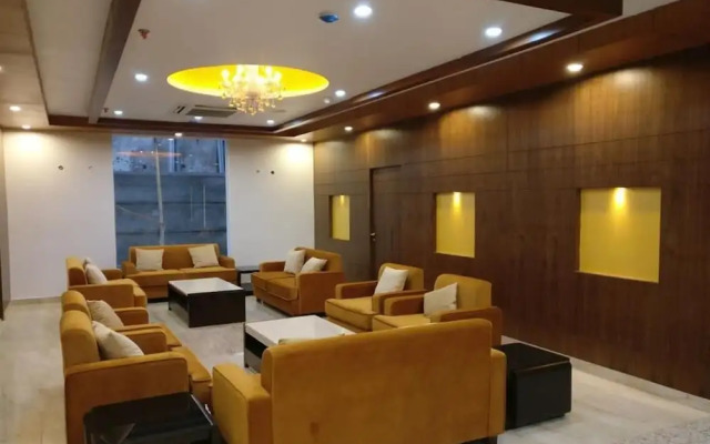 Triguna Clarks Inn