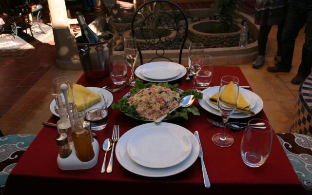 RIAD dar POUBLANC
