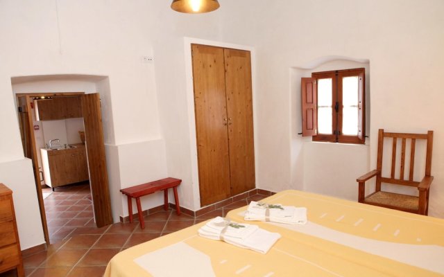 House With one Bedroom in Castro Marim, With Wonderful Mountain View,