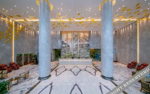 Vienna International Hotel (Wuhan Workers' Culture Palace Jiyuqiao Metro Station)