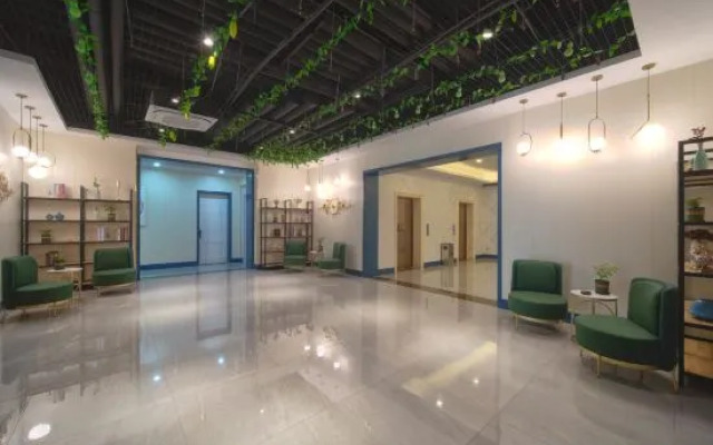 Wanhua Hotel (Piazza del Popolo Hotel)