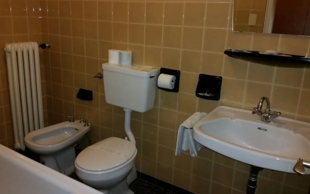 Hotel & Camping Gisser