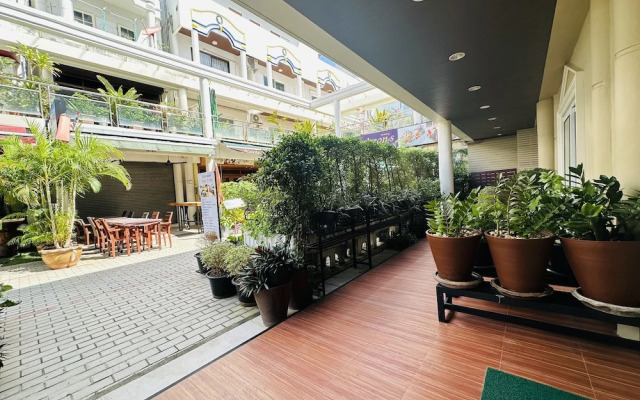 Sawasdee Apartment Patong