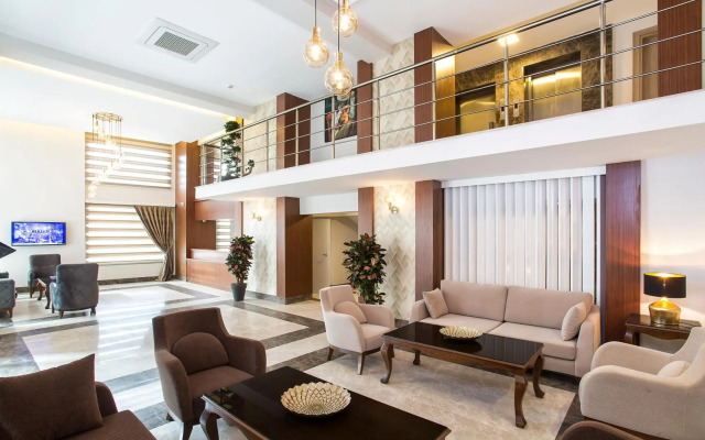Perla Arya Hotel
