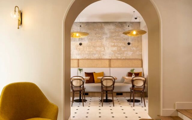 Alberte Hotel