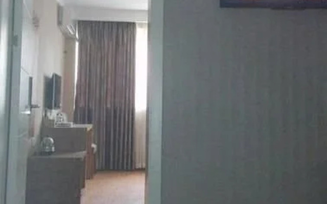 Chengdu Xiangping Business Hotel