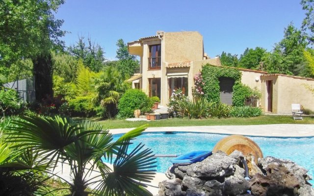 Villa With 3 Bedrooms in Saint-cézaire-sur-siagne, With Private Pool,