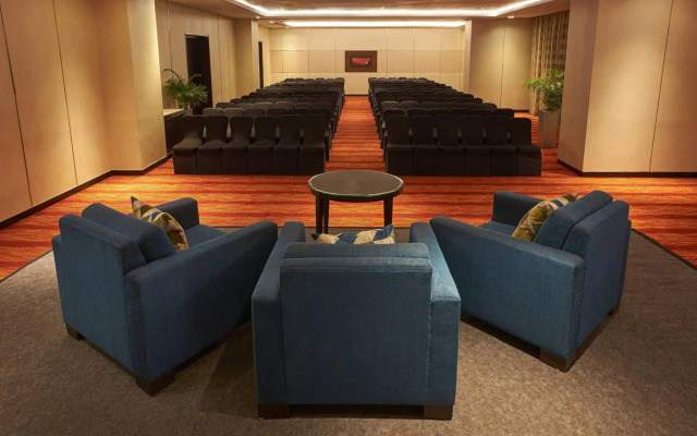 Courtyard by Marriott Mumbai International Airport