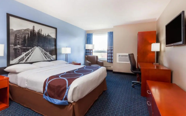 Super 8 Sherwood Park/Edmonton Area