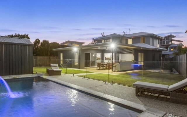 Ebony Rose - Tweed Coast Holidays