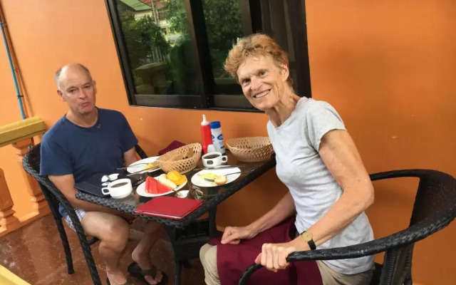 Apsara Guest House Kampot City
