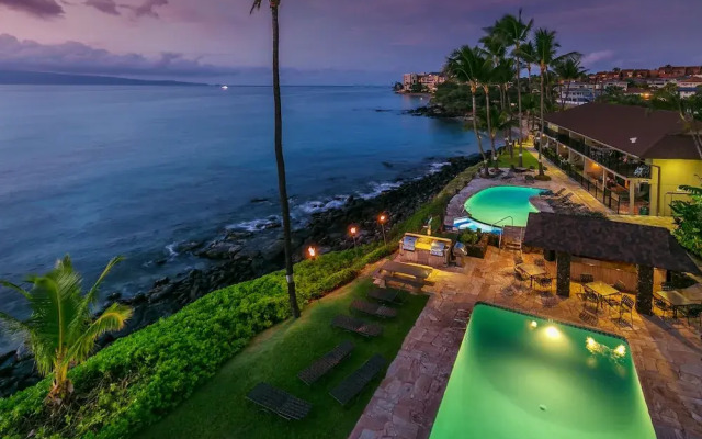 Noelani Condominium Resort