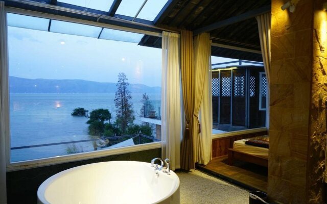 Shiyue Holiday Hotel