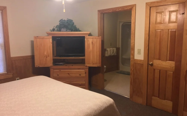 Cherry Blossom 11 - Three Bedroom Chalet