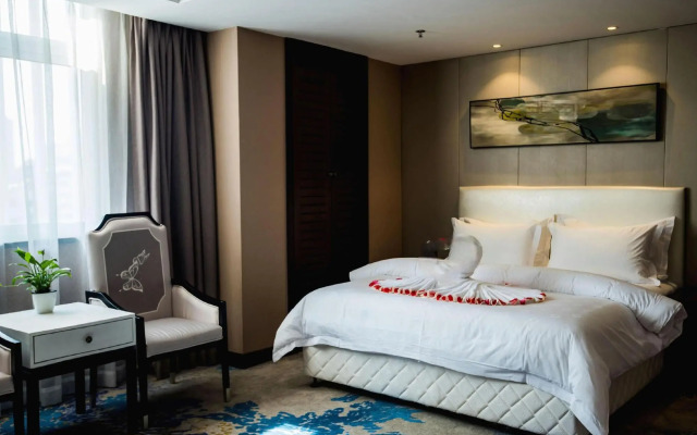 Metropolo Jinjiang Hotels (Xuzhou Railway Station, Suning Plaza, Chudu)